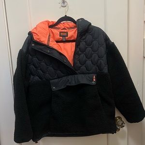 Contrast Hood Sherpa Soft Pullover